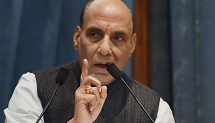 कुलभूषण जाधव यांच्या सुटकेसाठी सर्वतोपरी प्रयत्न करणार – राजनाथ सिंह