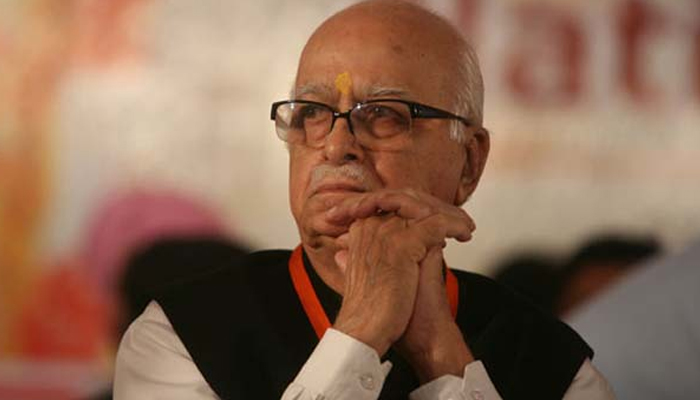 बाबरी मशीद प्रकरण: अडवाणीसह भाजप नेत्यांवर खटला चालविण्याची सीबीआयची मागणी