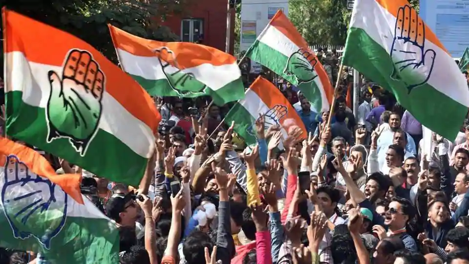 कर्नाटकात स्थानिक स्वराज्य संस्था निवडणुकीत भाजपला धक्का, काँग्रेस अव्वल ! कर्नाटकात स्थानिक स्वराज्य संस्था निवडणुकीत भाजपला धक्का, काँग्रेस अव्वल !