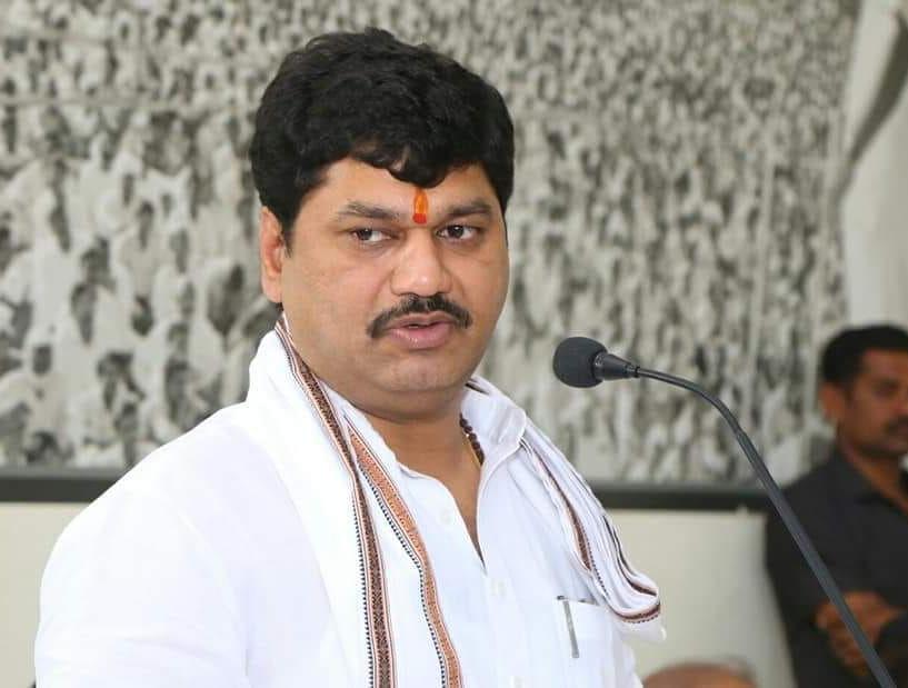 बीडमध्ये शरद पवारांच्या उपस्थितीत पार पडणार राष्ट्रवादीचा विजय संकल्प मेळावा – धनंजय मुंडे बीडमध्ये शरद पवारांच्या उपस्थितीत पार पडणार राष्ट्रवादीचा विजय संकल्प मेळावा – धनंजय मुंडे