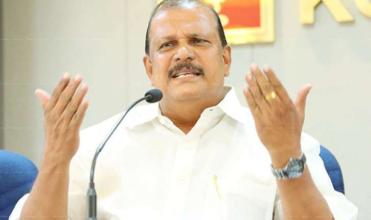 ‘ती’ वेश्याच, मी माझ्या विधानावर ठाम – अपक्ष आमदार