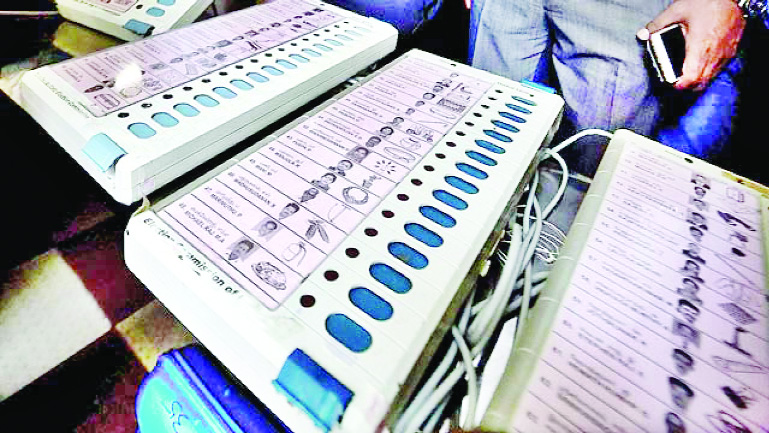 होय, ईव्हीएम हॅक करता येऊ शकतं !  कसं ? वाचा बातमी