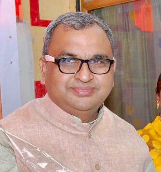 भाजपचे अल्पसंख्यांक मोर्चाचे प्रदेशाध्यक्ष जमाल सिद्दकींची गाडी जाळली !