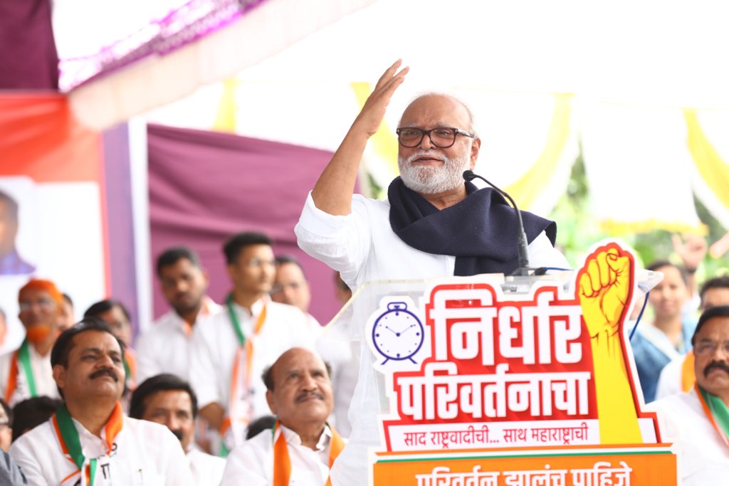 …तर अमित शाहांना बाळासाहेबांनी अशी लाथ मारली असती की, ते परत मुंबईत आलेच नसते – छगन भुजबळ …तर अमित शाहांना बाळासाहेबांनी अशी लाथ मारली असती की, ते परत मुंबईत आलेच नसते – छगन भुजबळ