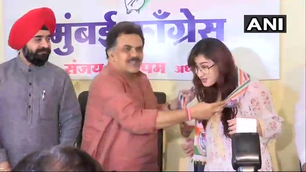 अभिनेत्री शिल्पा शिंदेचा काँग्रेसमध्ये प्रवेश !