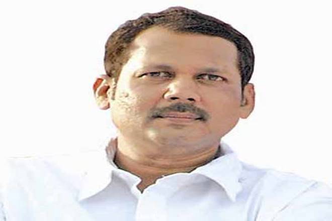 माझ्या वाढदिवसाचे शुभेच्छा फलक राज्यात कुठेही लावू  नका, उदयनराजेंचं कार्यकर्त्यांना आवाहन!