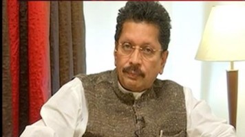 तरीही नारायण राणे आणि त्यांचा मुलगा यातून बोध घेत नाहीत – दीपक केसरकर