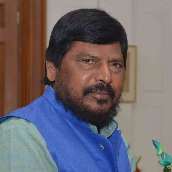 रामदास आठवलेंना धक्का, दोन मोठे नेते पक्षातून बाहेर पडणार?