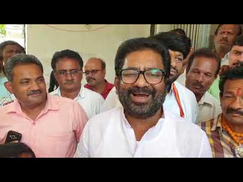 उस्मानाबाद – खासदार रवींद्र गायकवाडांची पोलिसात तक्रार, ओमराजेंविरोधात गुन्हा दाखल! उस्मानाबाद – खासदार रवींद्र गायकवाडांची पोलिसात तक्रार, ओमराजेंविरोधात गुन्हा दाखल!