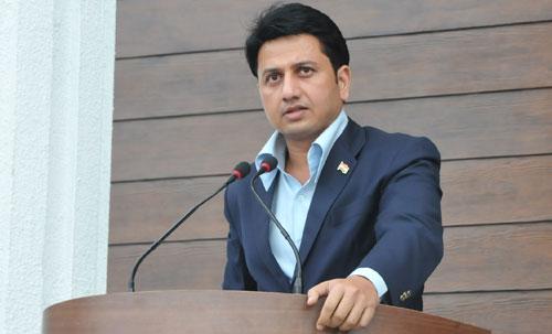 रणजितसिंह मोहिते पाटलांबरोबर ‘या’ नेत्यांनी केला भाजपमध्ये प्रवेश !