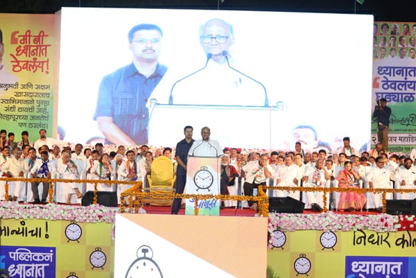 सरकारचं काम माझ्या नातवानं केलं – शरद पवार सरकारचं काम माझ्या नातवानं केलं – शरद पवार