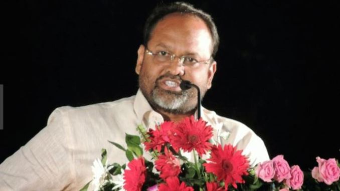 महादेव जानकरांकडे 50 कोटींची खंडणी मागणाय्रांना अटक, आरोपी रासपचेच माजी कार्यकर्ते !