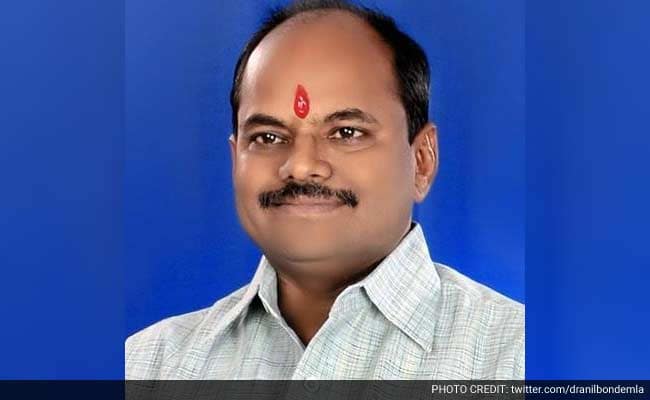 कृषी योजनांसाठी शेतकऱ्यांना एकच अर्ज करावा लागणार, कृषी मंत्र्यांनी घेतला महाडीबीटी पोर्टलचा आढावा!