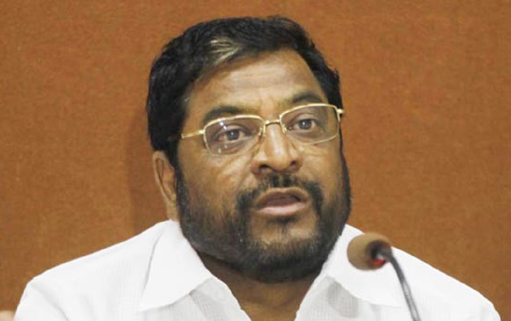 मंत्रिमंडळ विस्तारावर घटकपक्ष नाराज, राजू शेट्टींनी व्यक्त केली खंत!  VIDEO