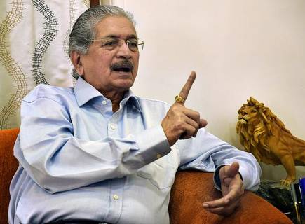 अन्यथा ती फाईल परत पाठवू, मंत्री सुभाष देसाईंची अधिकाय्रांना ताकीद!