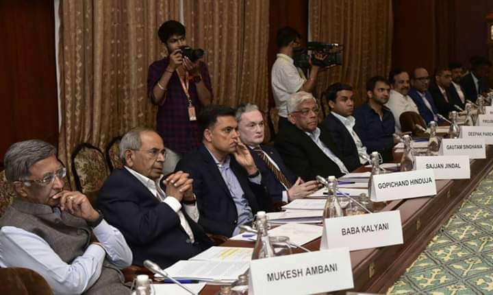 राज्यात उद्योगाला गती देणार, मुख्यमंत्री उद्धव ठाकरेंनी उद्योजकांशी साधला संवाद ! राज्यात उद्योगाला गती देणार, मुख्यमंत्री उद्धव ठाकरेंनी उद्योजकांशी साधला संवाद !