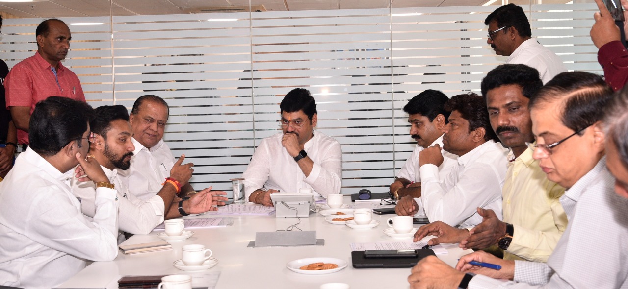 माणगांवच्या पहिल्या परिषदेच्या शताब्दी महोत्सवाचे आयोजन करणार- धनंजय मुंडे