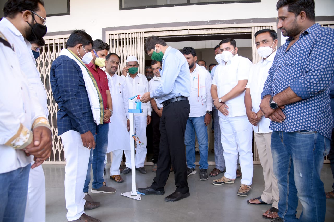 राष्ट्रवादी काँग्रेस पक्षाच्या वर्धापनदिनानिमित्त परळी शहर राष्ट्रवादी काँग्रेसचा सर्वोपयोगी उपक्रम ! राष्ट्रवादी काँग्रेस पक्षाच्या वर्धापनदिनानिमित्त परळी शहर राष्ट्रवादी काँग्रेसचा सर्वोपयोगी उपक्रम !