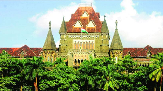 राज्यपाल नियुक्त आमदार निवडीस केंद्राने भूमिका स्पष्ट करण्याचे नोटीस