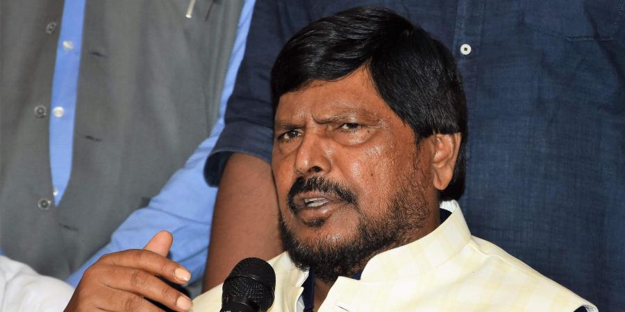 कृषी कायदा रद्द करण्याची मागणी अयोग्य – आठवले